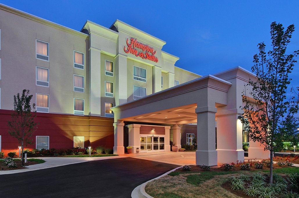 Hampton Inn & Suites in Farragut, Tennessee